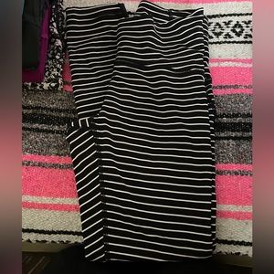 Lulu Full Length 25” I believe Size 4